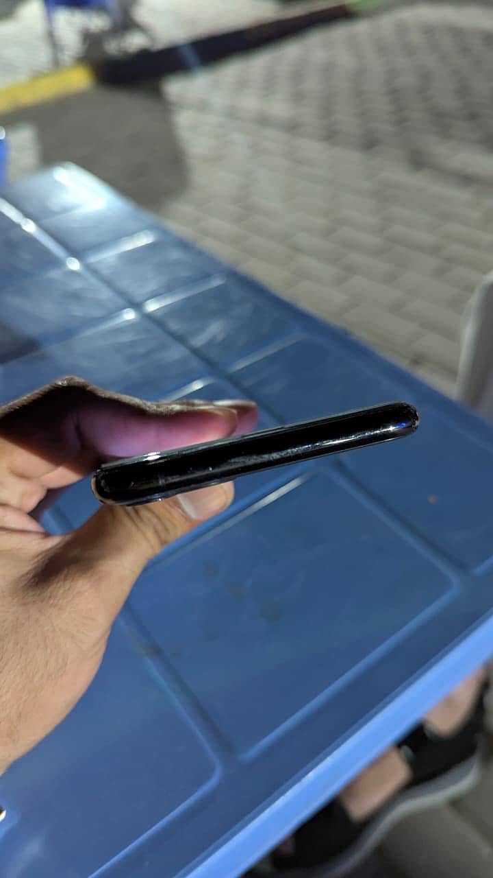 Apple iPhone 11 Pro Max 1