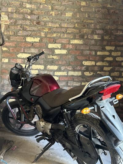 Yamaha ybr G 10/10