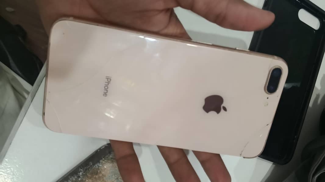 iphone 8 plus 3