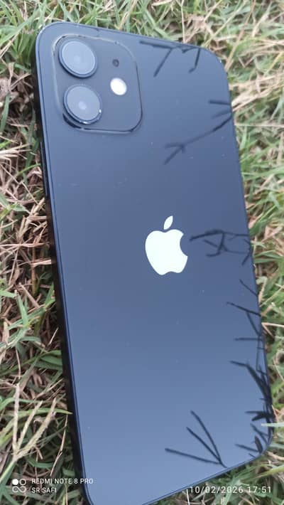 Apple iPhone 12