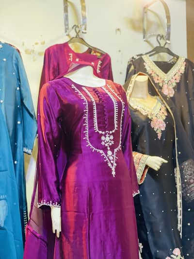 New Silk Kaftan | Stylish Ladies Dress | Mahnoor Collection 