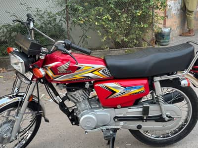 Honda CG 125 2025