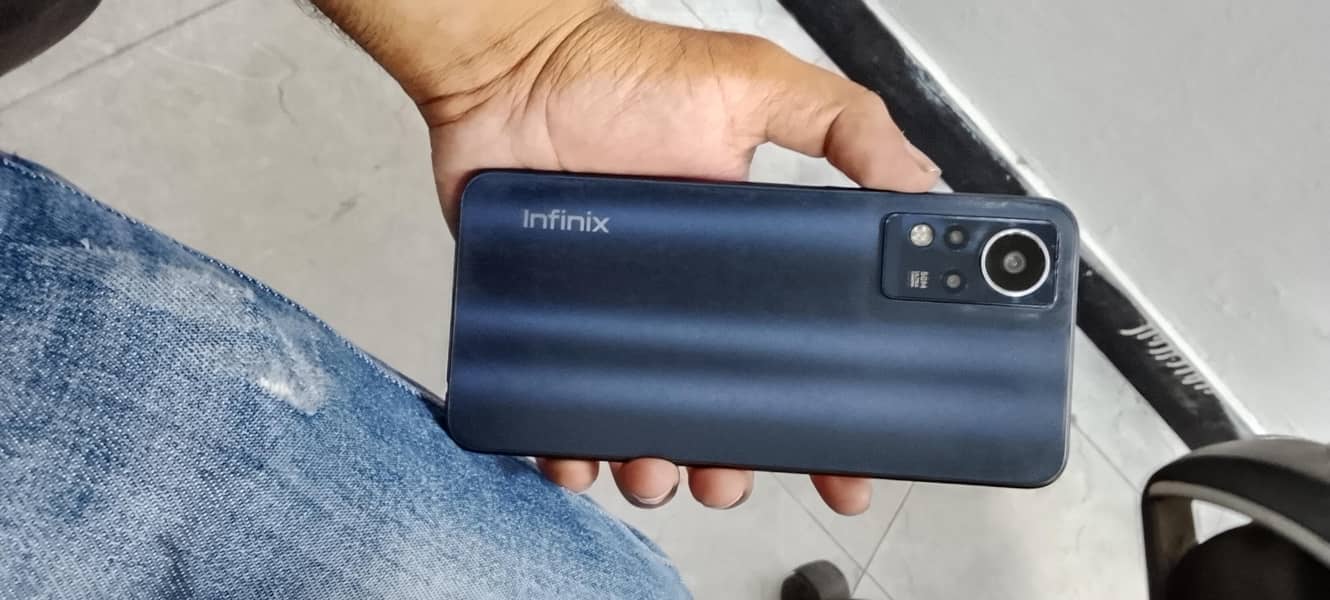 Infinix Note 11 6