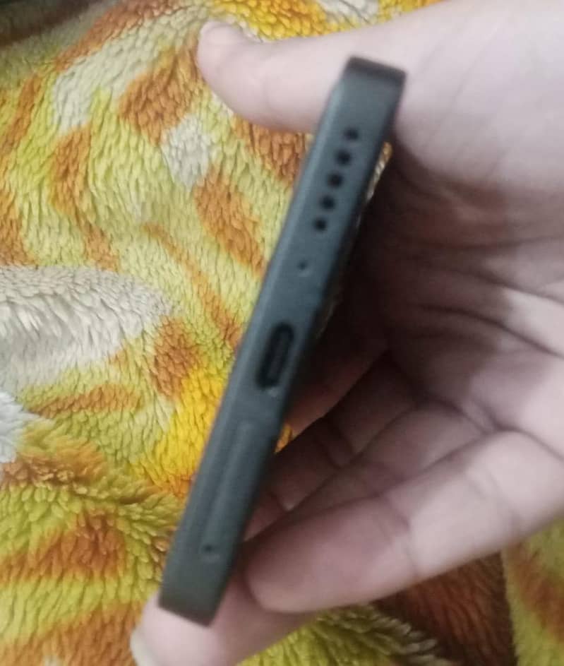 Xiaomi Redmi Note 13 4
