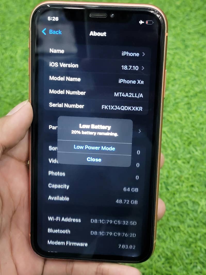 iPhone XR 6