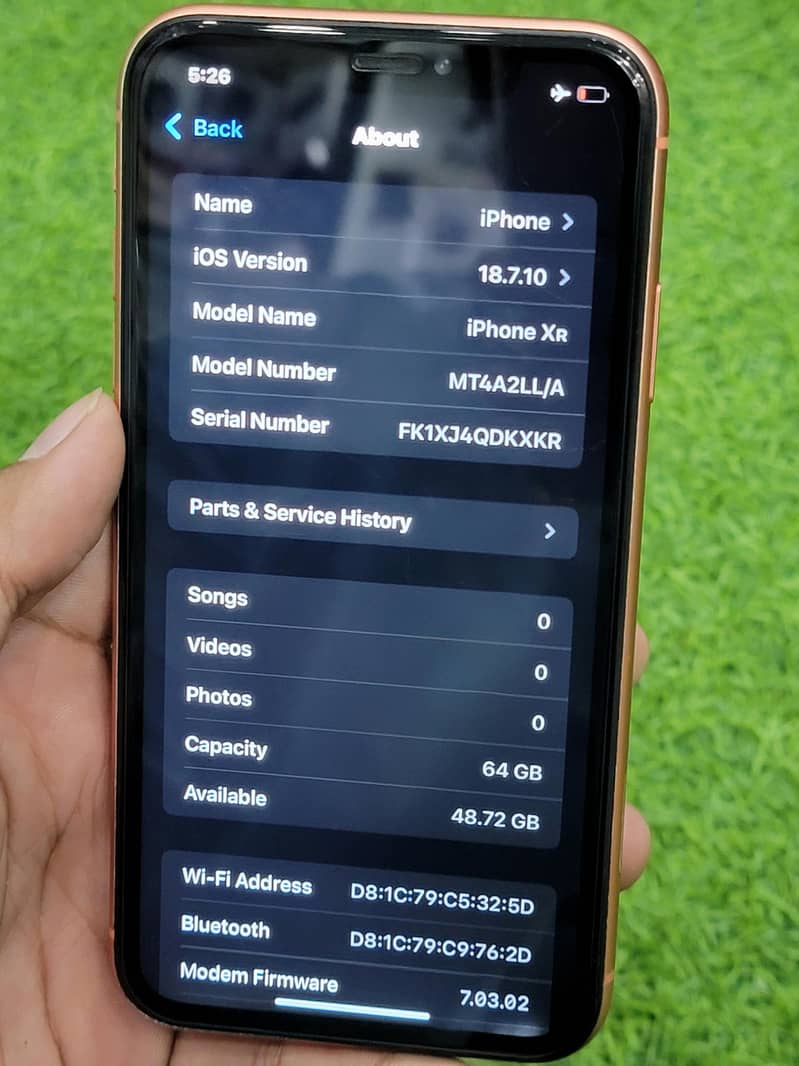 iPhone XR 8