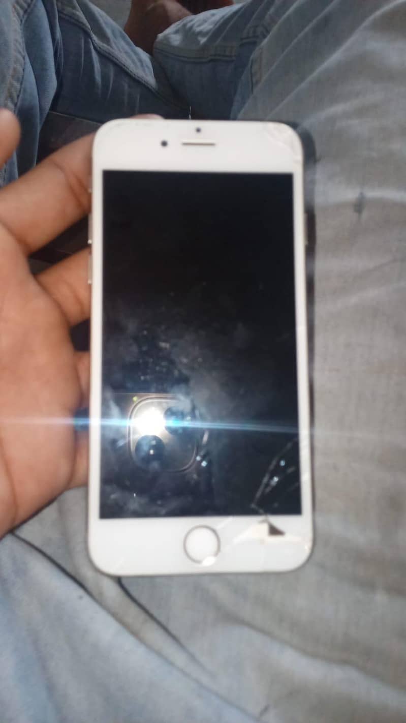 Apple iPhone 6 1