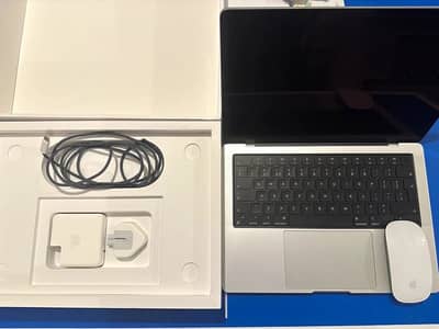 Apple MacBook M4 pro 24gb Ram 512gb SSD