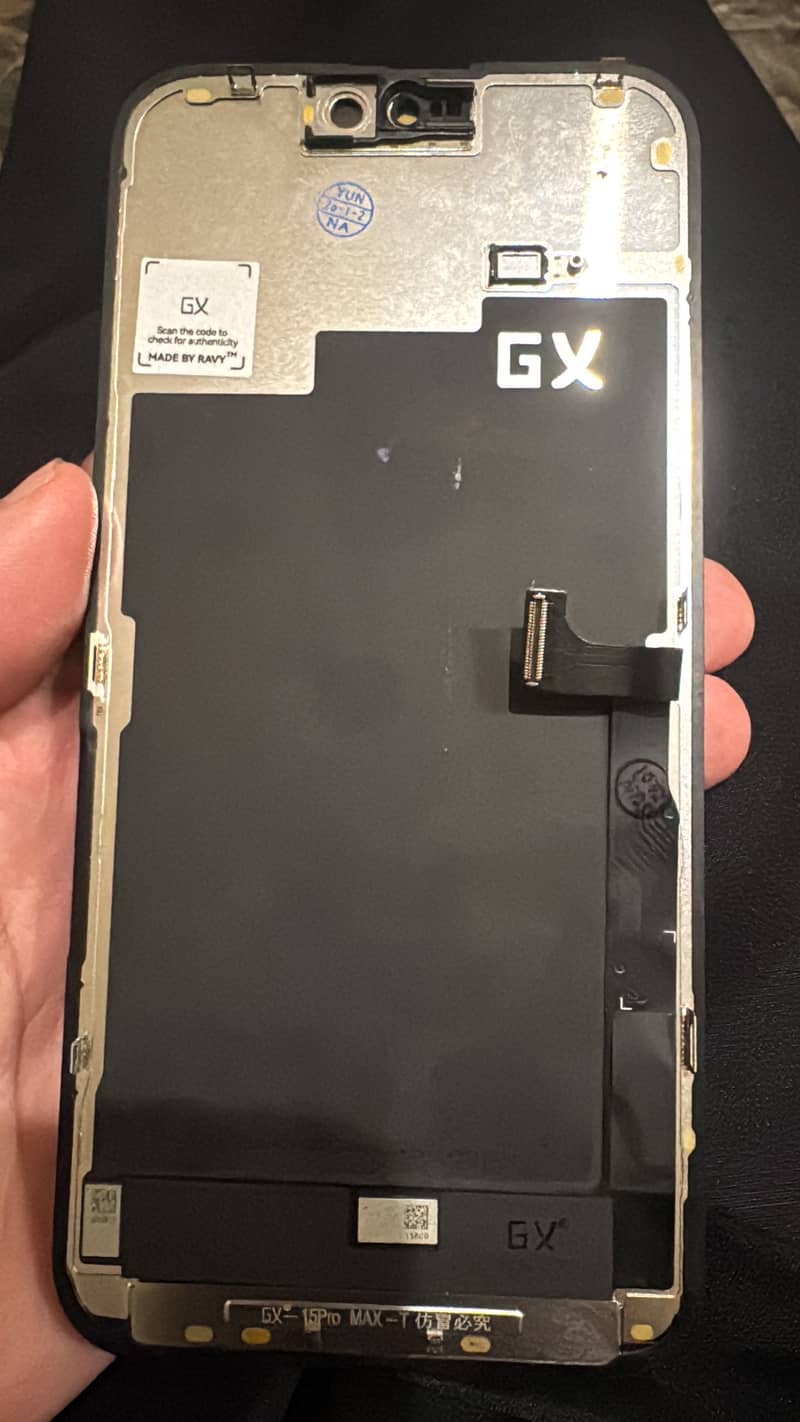Apple iPhone 15 Pro Max 0