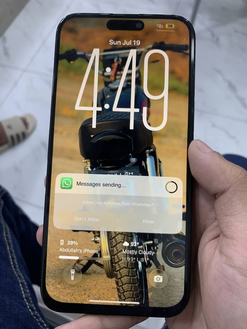 Apple iPhone 15 Pro Max 1