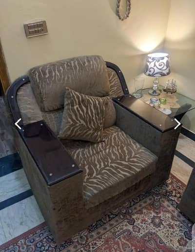 Comfortable sofa set in good condition.