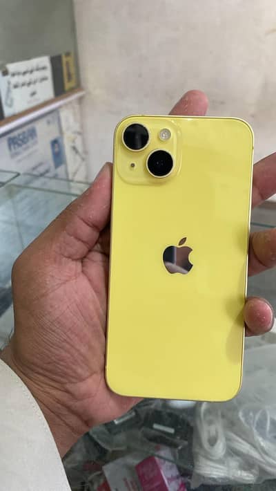 Apple iPhone 14
