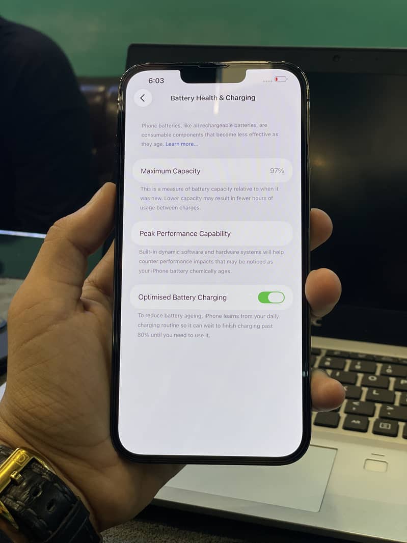 Apple iPhone 13 Pro Max 4