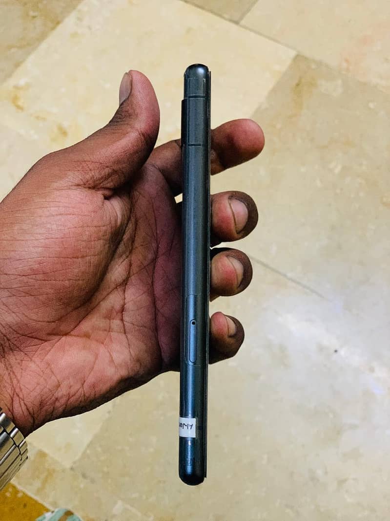 Google Pixel 7A 5