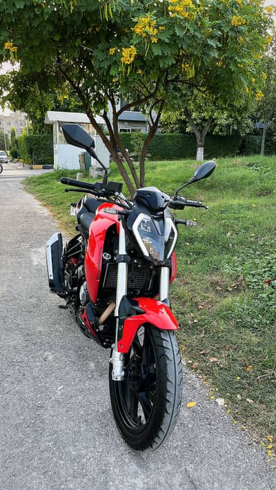 Benelli 180s | 2025 | 2nd owner | Isb reg | Excellent condition