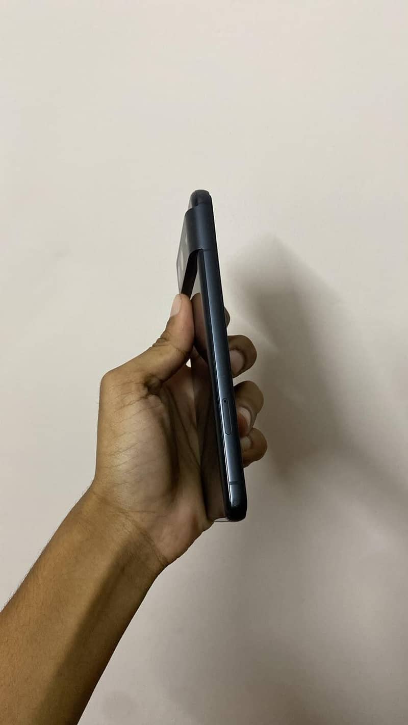 Google Pixel 8 2