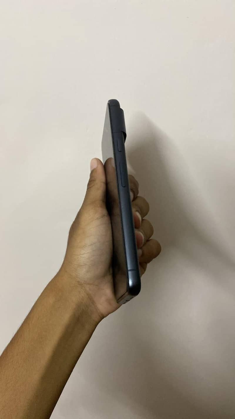 Google Pixel 8 3