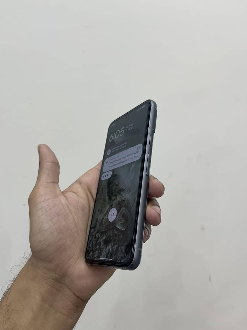 Google Pixel 8 3