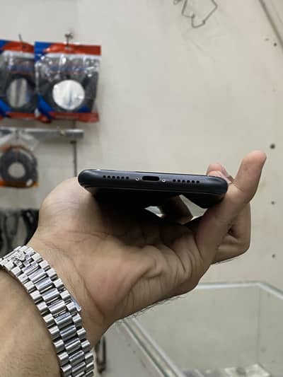 Apple iPhone 11 approved