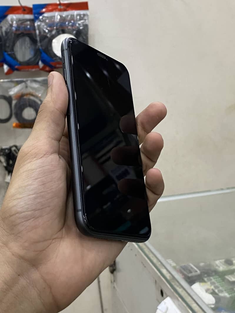 Apple iPhone 11 approved 1