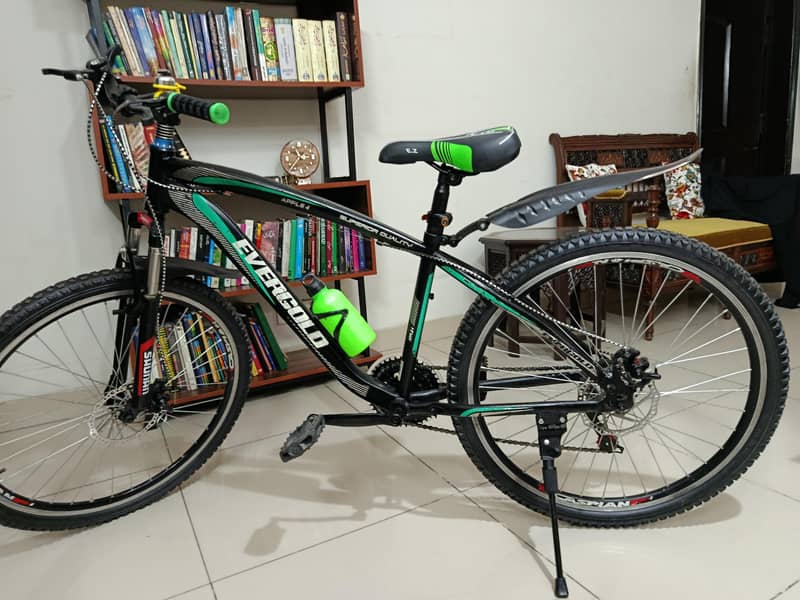 almost new bicycle 0