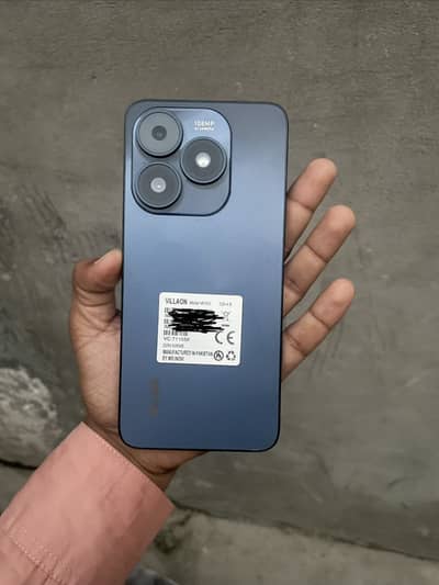 Villaon V30 RS with box and charger