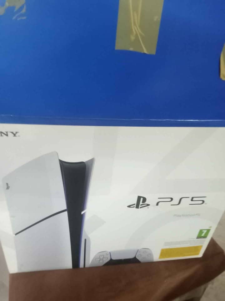 PS5 SLIM 1TB DISK 0