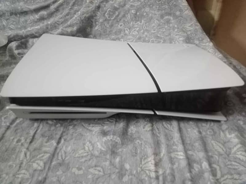 PS5 SLIM 1TB DISK 2