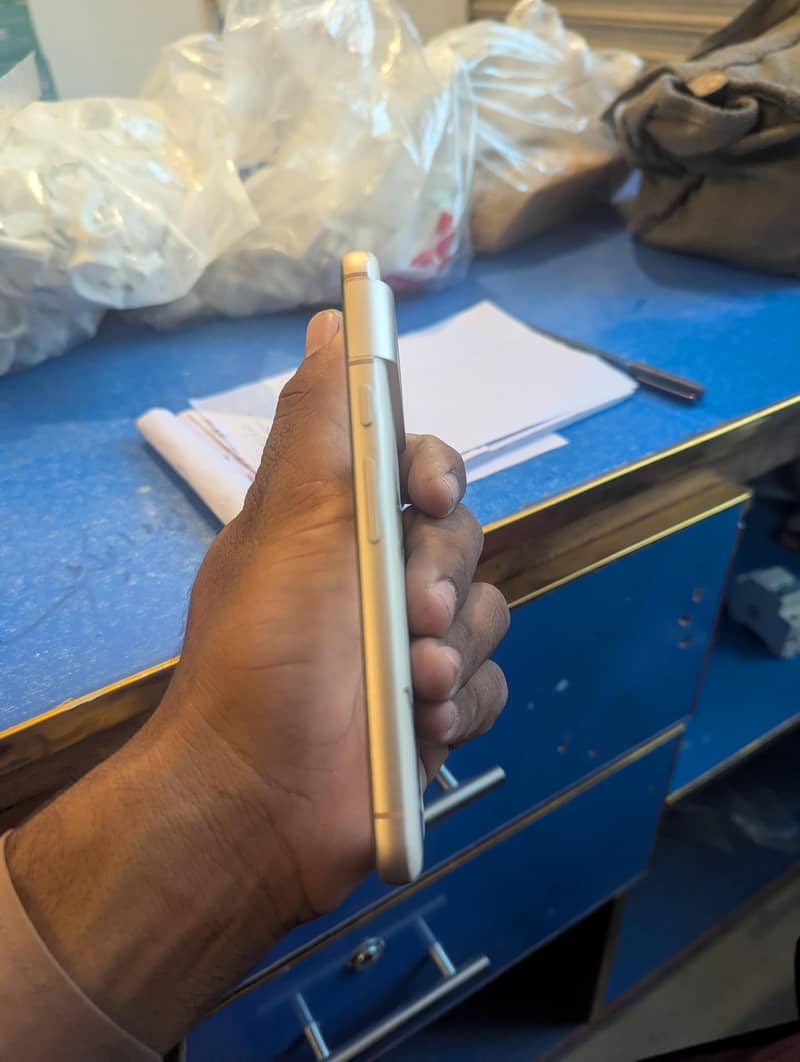 Google Other Model Google pixel 8 2