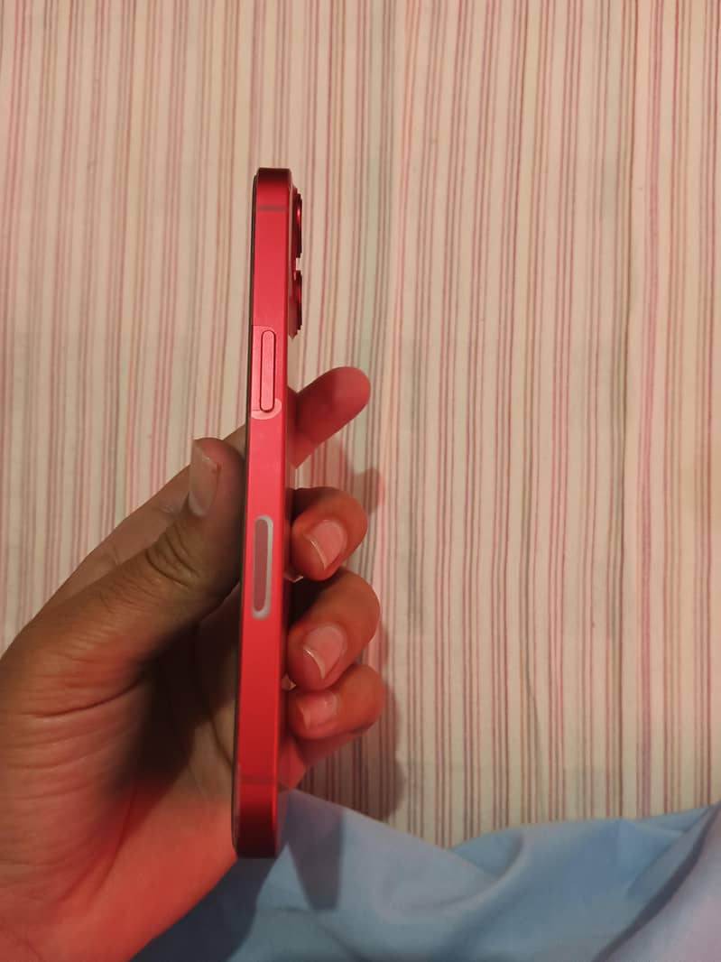 Apple iPhone 13 3