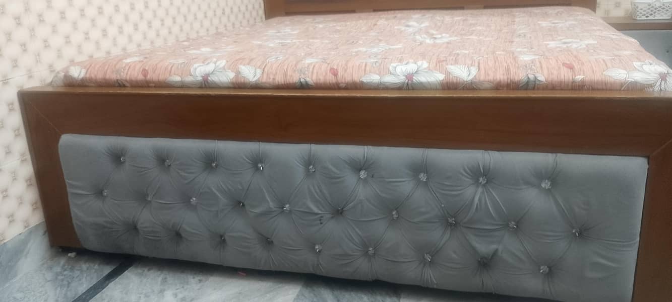 king size bed 3