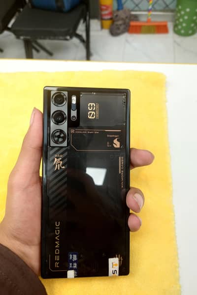Red magic 9pro Mobile plus A+++ condition Non Pta 120 FBS