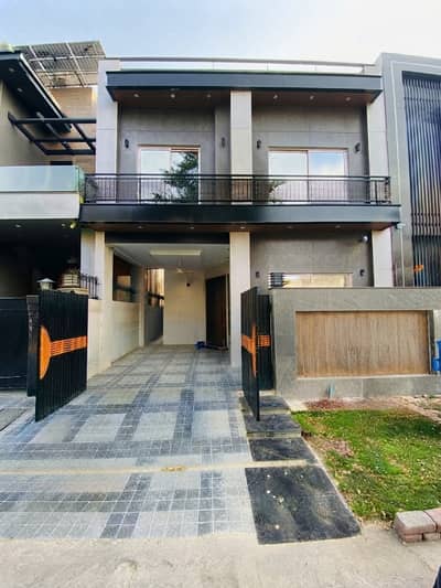 5 Marla Brand New Designer House in Prime DHA Location