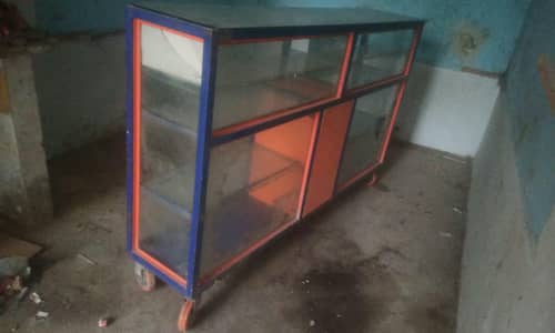 shop counter size 6 by 8.