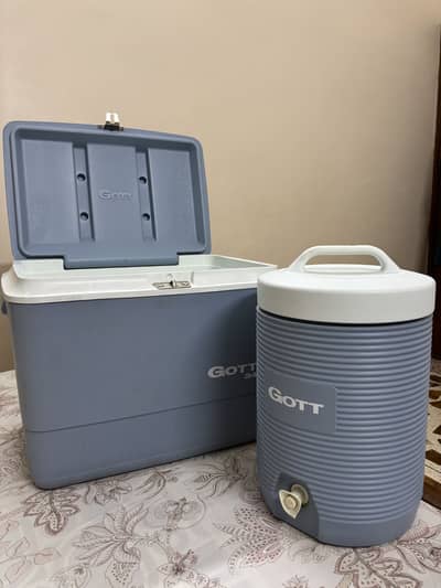 GOTT 34 Quart Ice Box – Made in USA