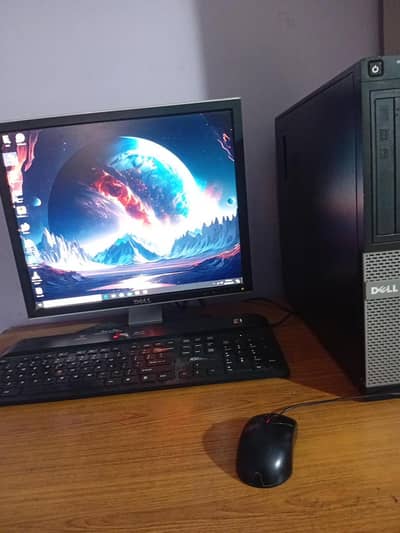 Intel core i3 3rd gen 6gb ram 320gb rom 19 inch lcd with WiFi usb