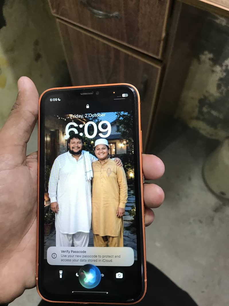 Apple iPhone XR converted 3