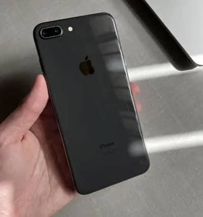 Apple iPhone 8 Plus