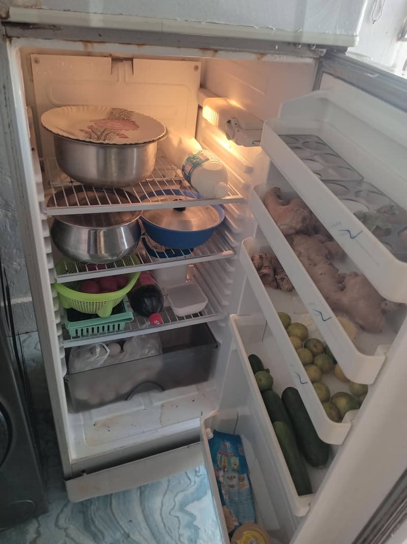 Dawlance  Refrigerator 3