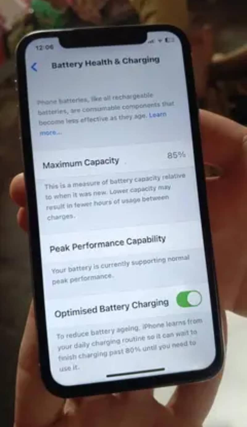 Apple iPhone X 3
