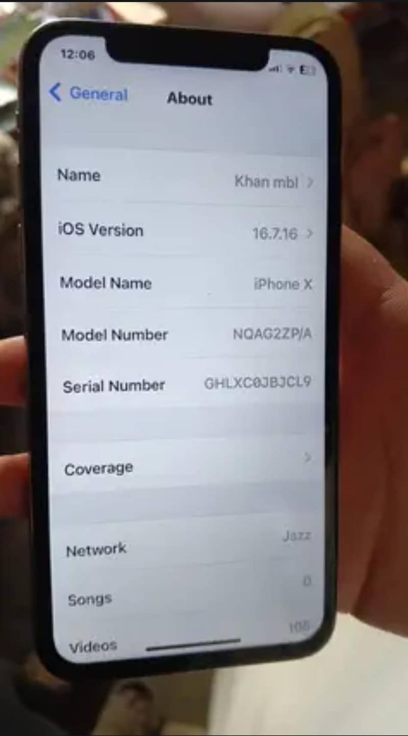 Apple iPhone X 4