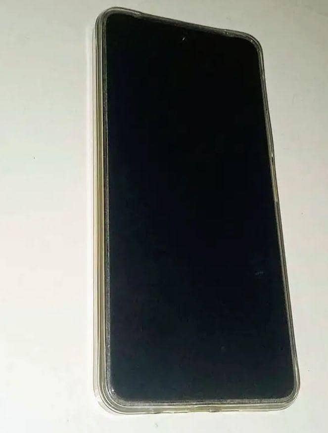 Realme C71 4