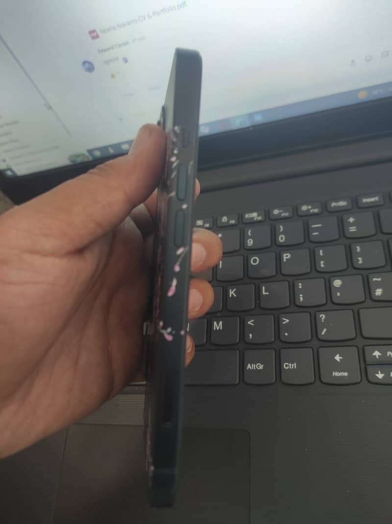 Iphone 13 2