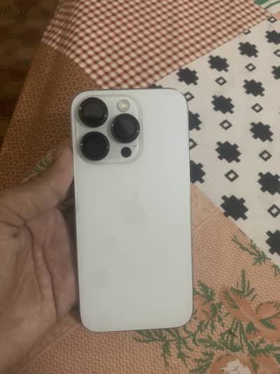 Apple iPhone 15 Pro