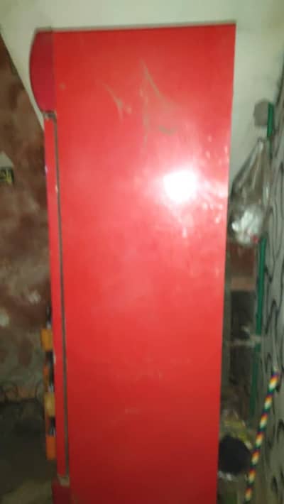 Regular Bottle And Teen pack ka lea Display wali