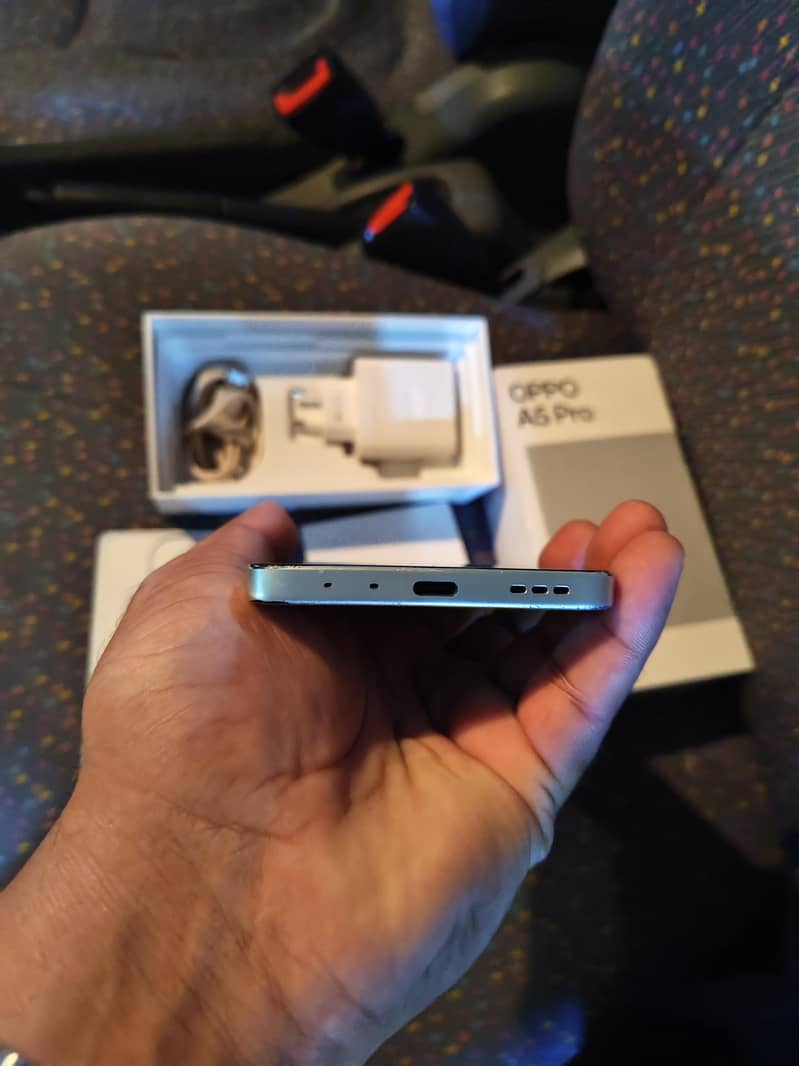 OPPO A5 Pro 3