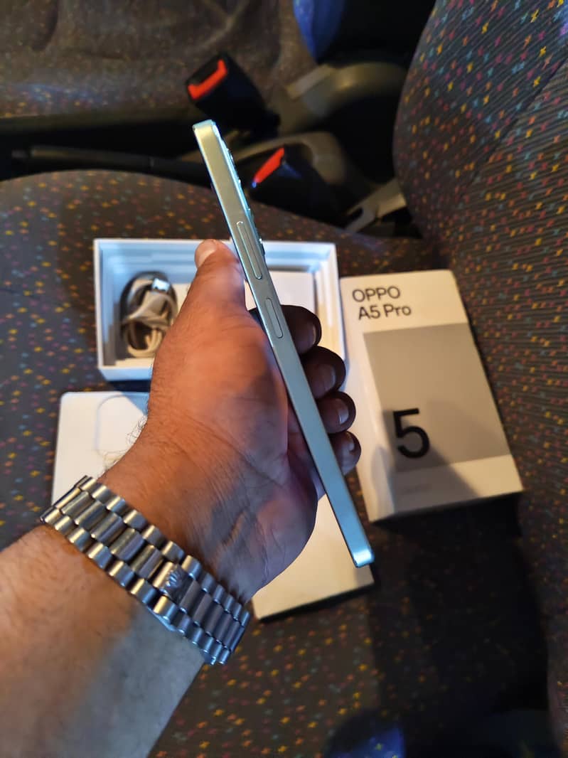 OPPO A5 Pro 5