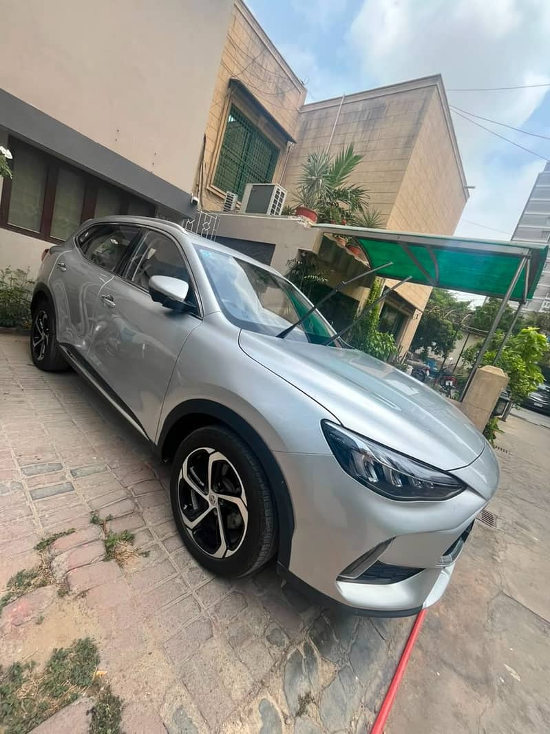 MG HS PHEV 2025 2