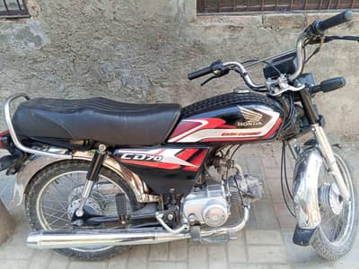 Motorcycle CD 70 Black color 2025 modal / 03234028992