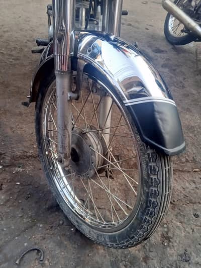 bike for sale engine pake hai condition ok hai